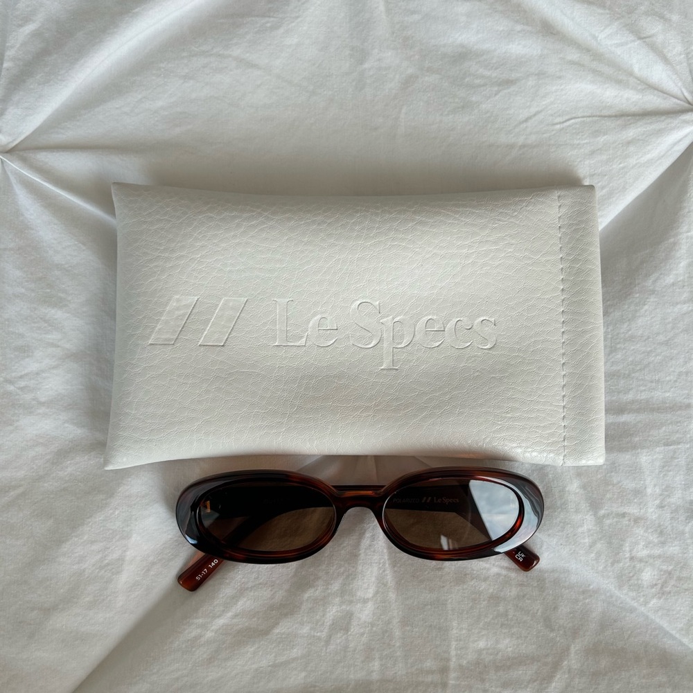Le Specs Outta Love sunglasses in Toffee